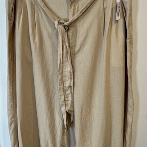 Old Navy Beige Ankle Pants with Tie Detail